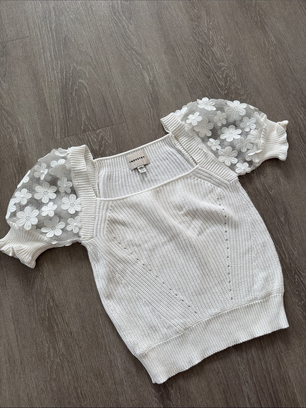 INNITT White Puff Sleeve Knit Top with Floral Lace Sleeves